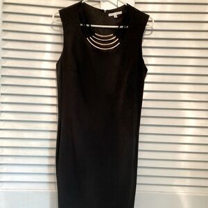 Sandra Darren Classy Basic Black Shaped Sheath Dress w/ Gold Tube Trim 12